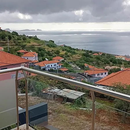 Bugio Daire Santa Cruz (Madeira)